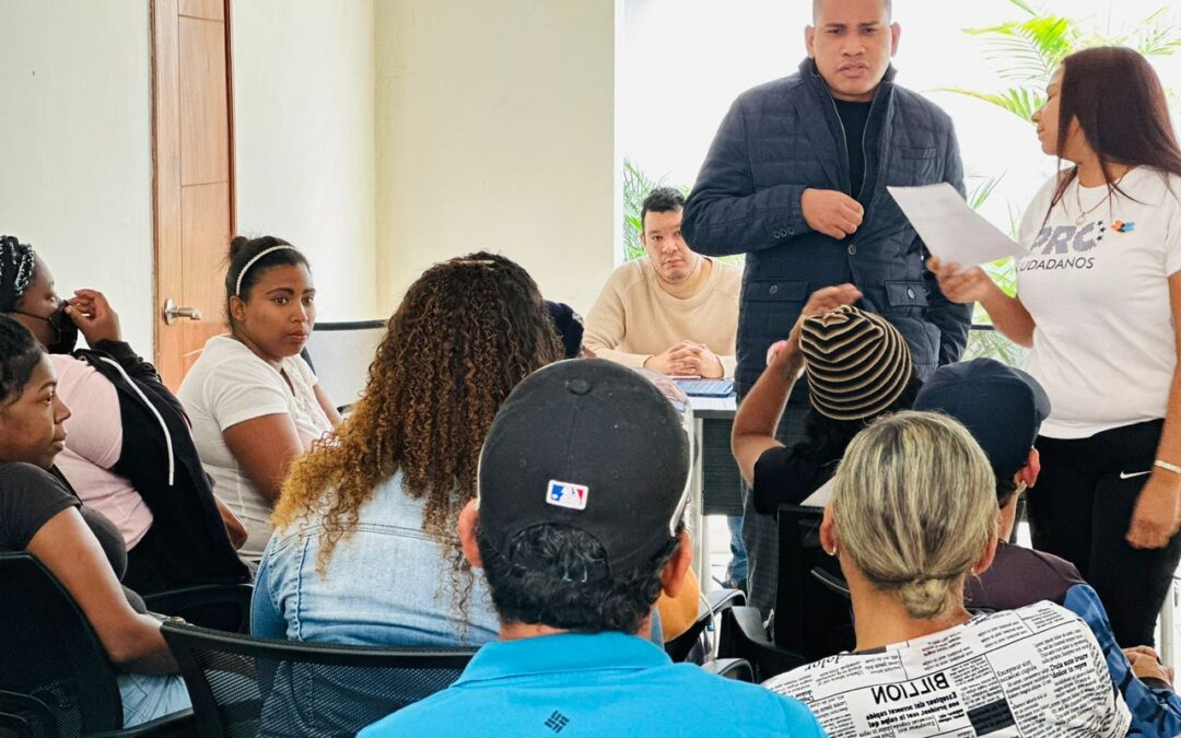 Periodista venezolano Leocenis García publica el libro “Estamos Unidos”